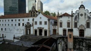 Convento celebra 418 anos de fé