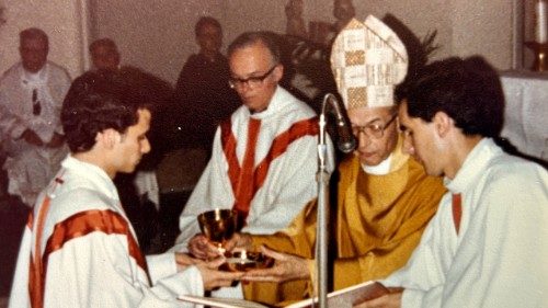 43 anos de sacerdócio de Leão XIV